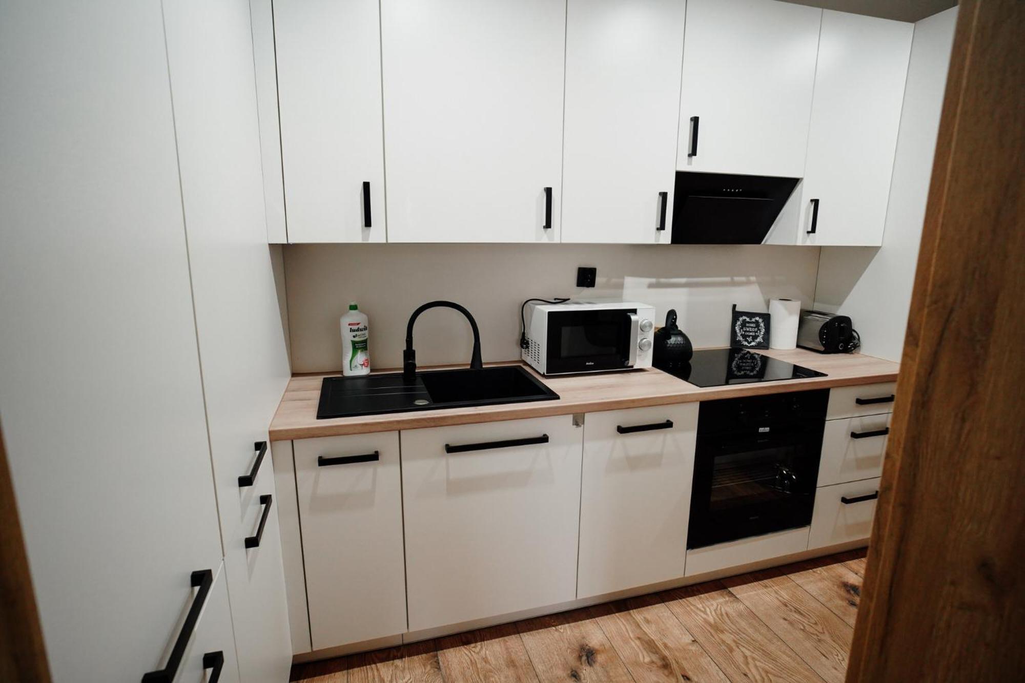 Apartament Novy Drezdenko Eksteriør bilde